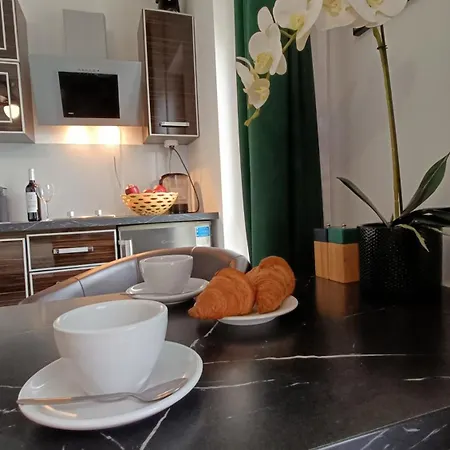 118 W Pieciogwiazdkowym Plaza 200 M Dobruk Prywatny Kołobrzeg