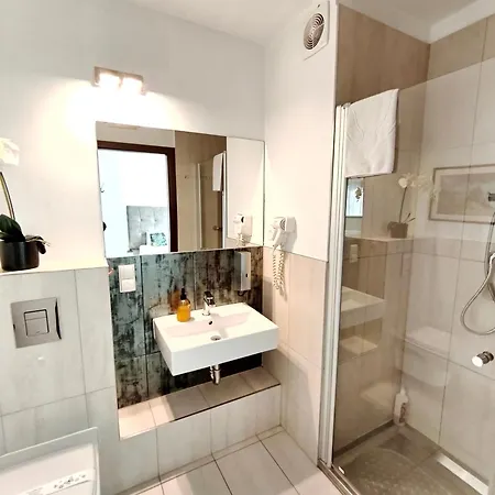118 W Pieciogwiazdkowym Plaza 200 M Dobruk Prywatny Kolberg