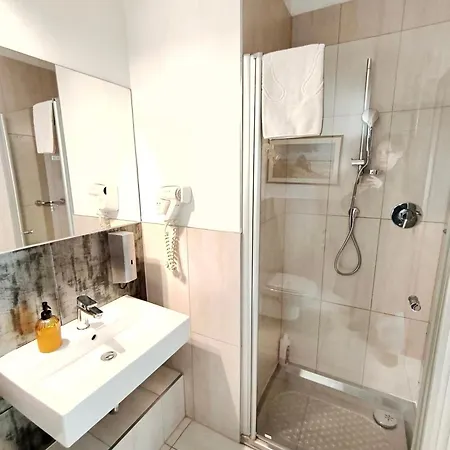118 W Pieciogwiazdkowym Plaza 200 M Dobruk Prywatny Kolberg